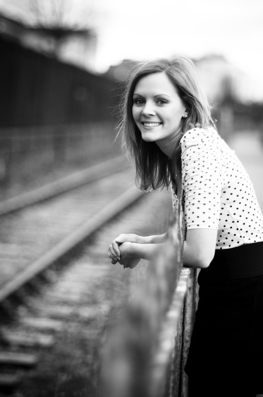 Engagement Shoot! Mark and Amy in Bristol. (photo 6)