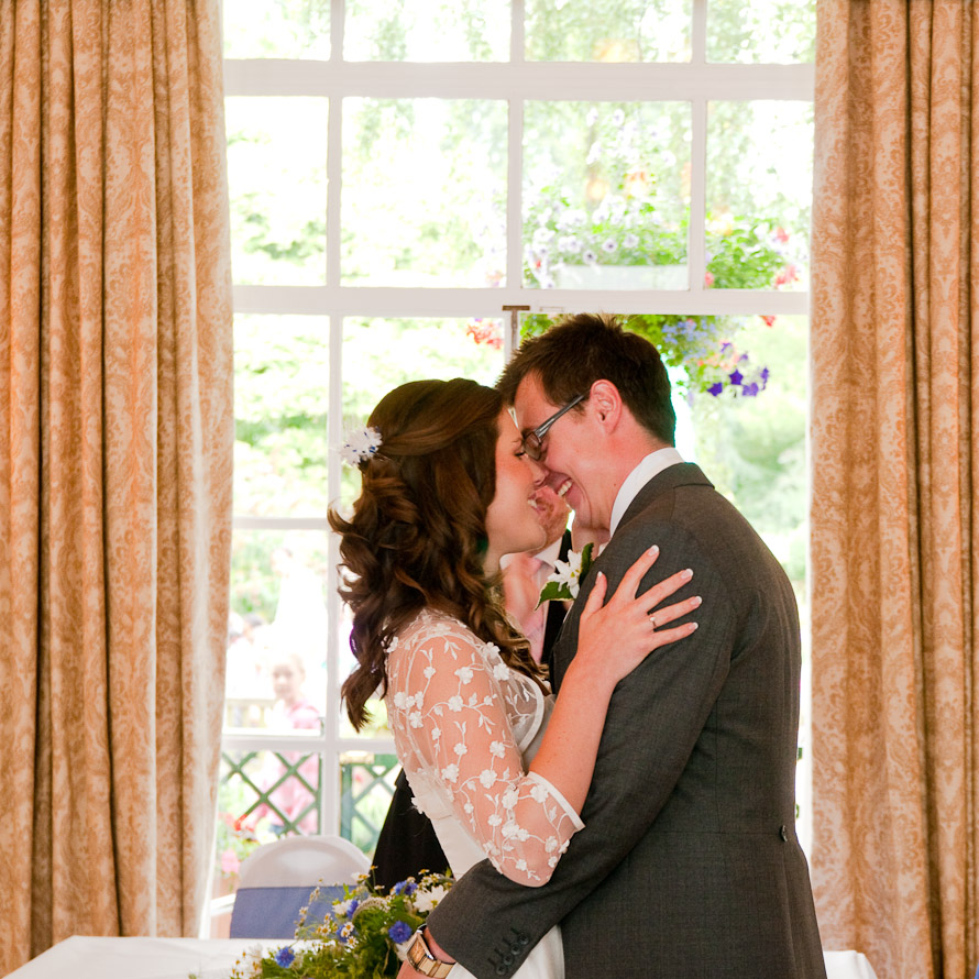 Bristol Zoo Wedding Photographer. Michael & Rachael — photo 22