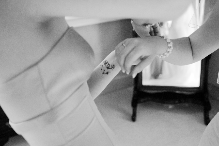 Clearwell Castle Wedding Photographer. Samuel & Kayleigh — 26 (photo 25)