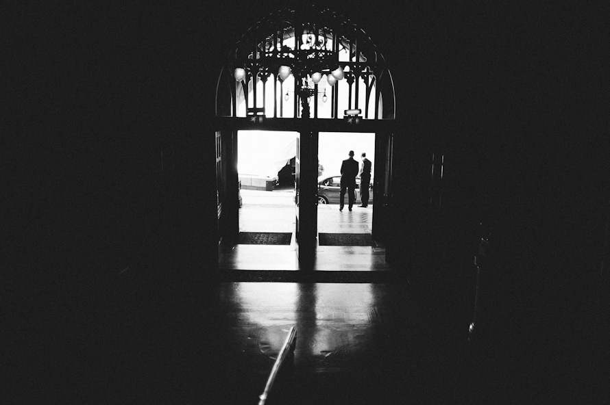 Wayne & Caitlin got married at Manchester Town Hall! — Bristol wedding photographer (photo 7)
