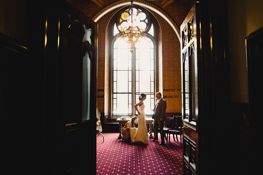 Wayne & Caitlin got married at Manchester Town Hall! — Bristol wedding photographer (photo 15)