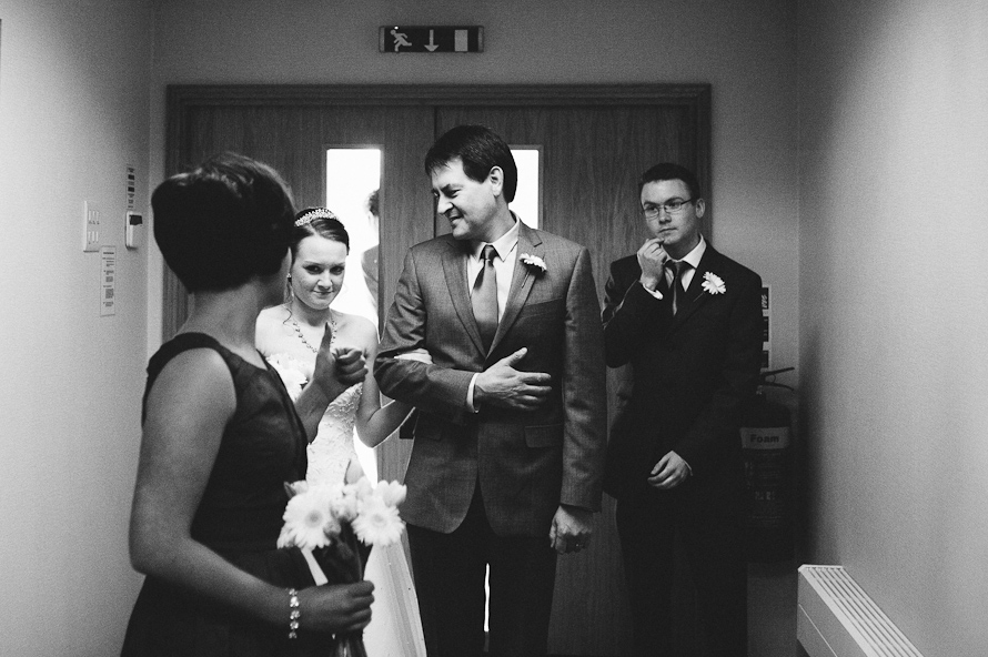 Tristan & Emma got married in Swindon! — Swindon wedding photographer (photo 24)