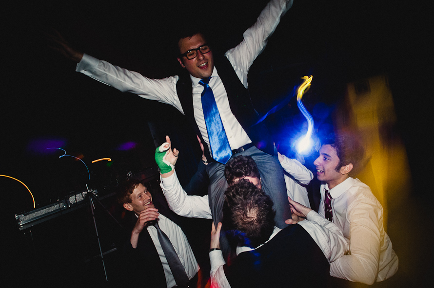 Tristan & Emma got married in Swindon! — Swindon wedding photographer (photo 81)