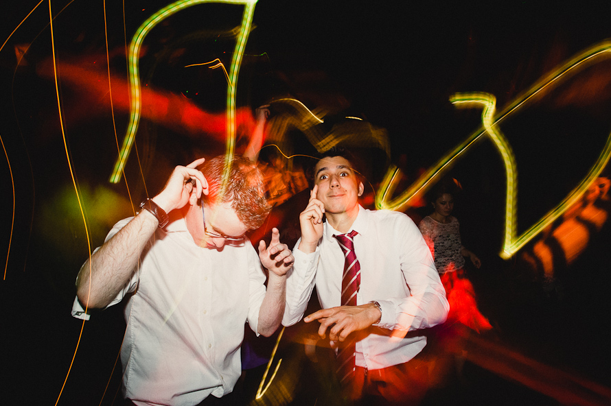 Tristan & Emma got married in Swindon! — Swindon wedding photographer (photo 87)