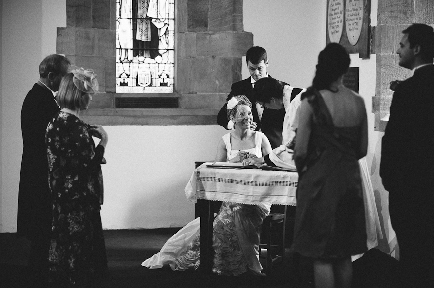 Neil & Flora got married in Yorkshire — papakata wedding (photo 25)