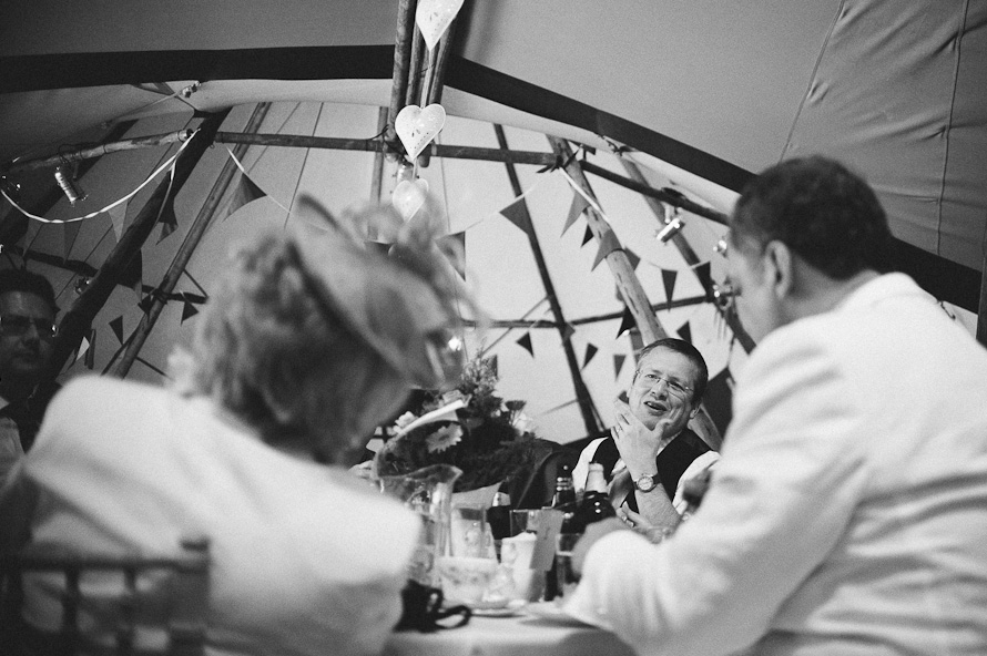 Neil & Flora got married in Yorkshire — papakata wedding (photo 60)