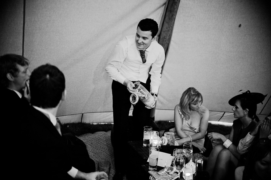 Neil & Flora got married in Yorkshire — papakata wedding (photo 86)