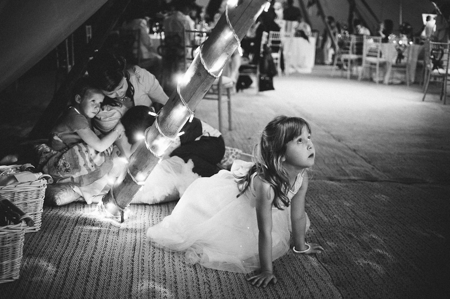 Neil & Flora got married in Yorkshire — papakata wedding (photo 90)