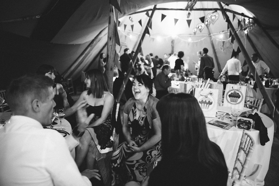 Neil & Flora got married in Yorkshire — papakata wedding (photo 93)