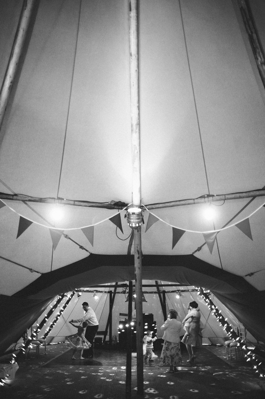 Neil & Flora got married in Yorkshire — Blog (photo 84)