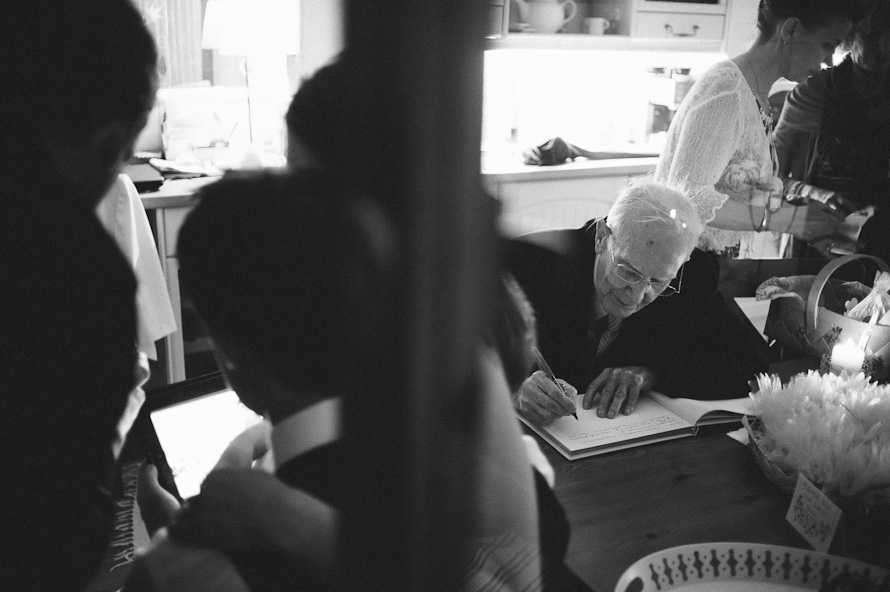 James & Emily got married in Newtown — Newtown wedding photographer (photo 122)