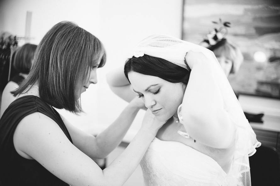Emily & Drew got Married at The Royal Society of Arts, London — RSA Wedding Josephyarrow (photo 21)