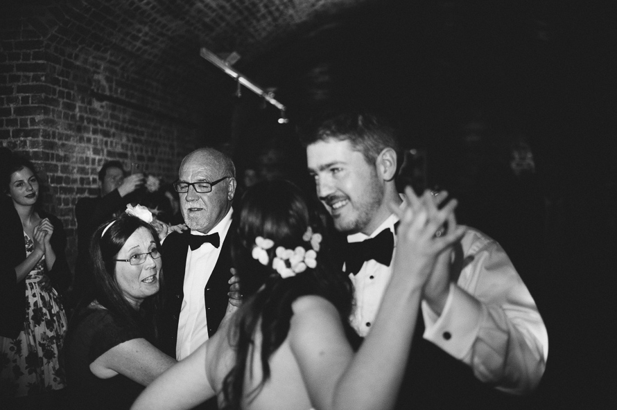 Emily & Drew got Married at The Royal Society of Arts, London — RSA Wedding Josephyarrow (photo 77)